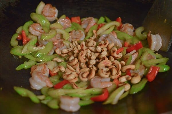 Cashew Shrimp Stir-fry, by geagle.miooashdv.tk