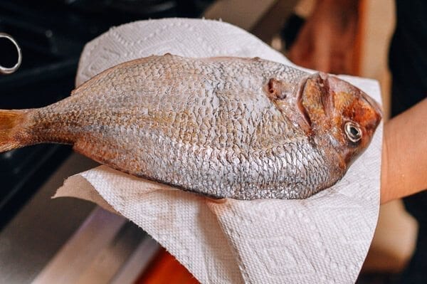 Pan Fried Fish - Chinese Whole Fish Recipe, by geagle.miooashdv.tk