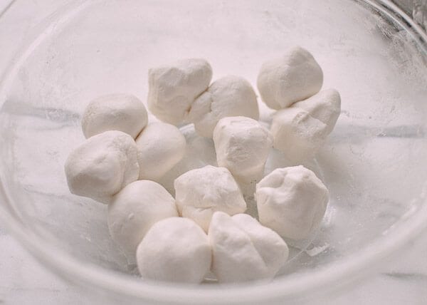 Tang Yuan (Sweet Rice Balls with Black Sesame Filling), by geagle.miooashdv.tk