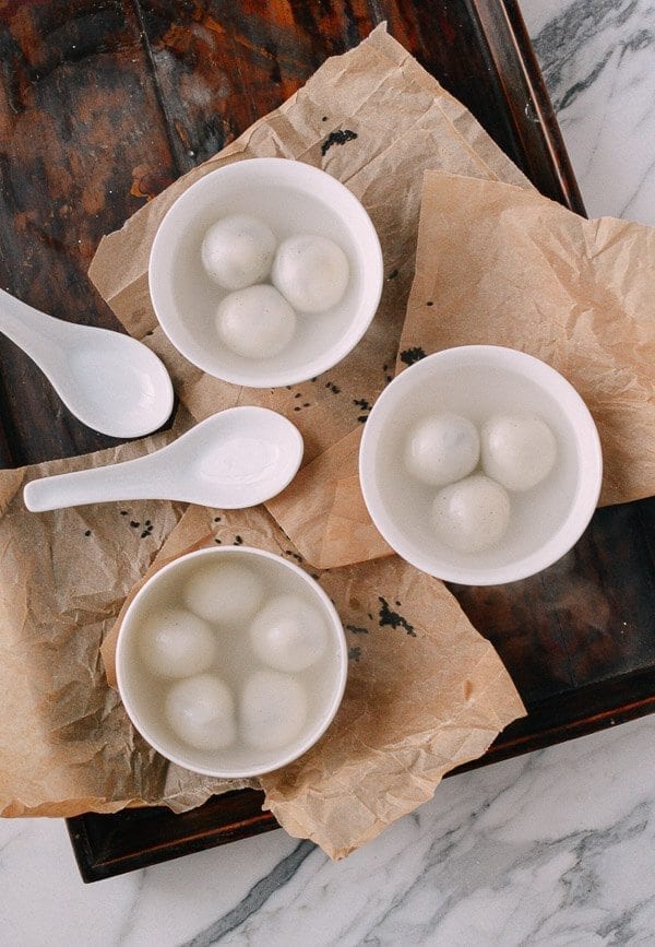 Tang Yuan (Sweet Rice Balls with Black Sesame Filling), by geagle.miooashdv.tk