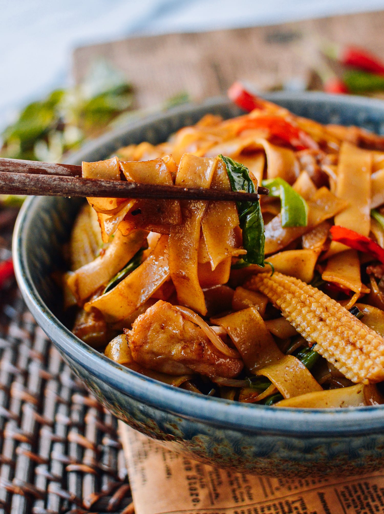 Drunken Noodles, by geagle.miooashdv.tk
