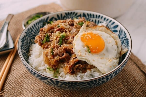 Gyudon (Japanese Beef & Rice Bowls), by geagle.miooashdv.tk
