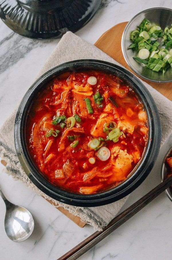 Kimchi Stew (Kimchi Jigae), by geagle.miooashdv.tk