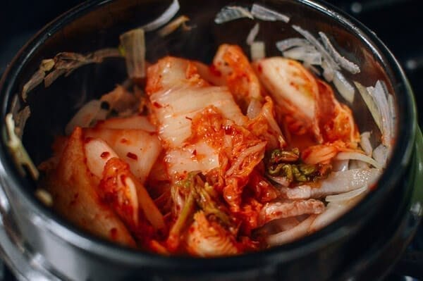 Kimchi Stew (Kimchi Jigae), by geagle.miooashdv.tk