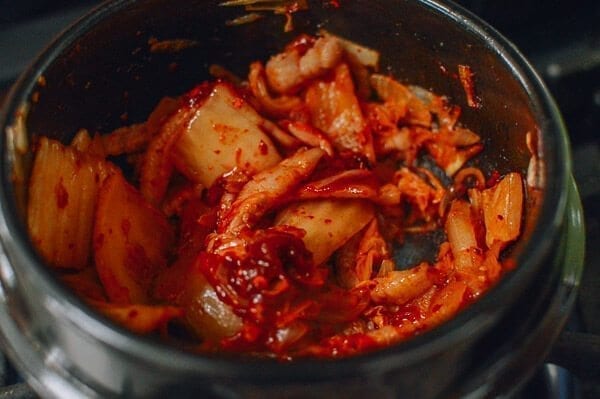Kimchi Stew (Kimchi Jigae), by geagle.miooashdv.tk