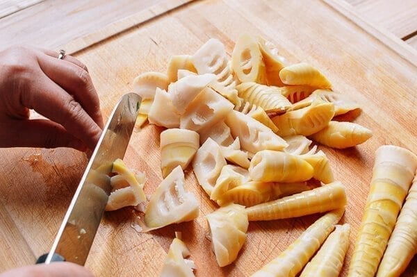 Braised Spring Bamboo Shoots (油焖笋), by geagle.miooashdv.tk