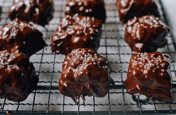 Chocolate Rice Krispie Nuggets with Sea Salt, by geagle.miooashdv.tk