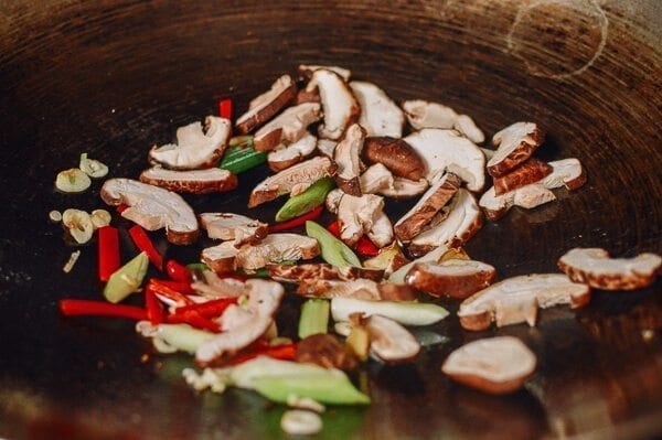 Vegetable Chow Fun, by geagle.miooashdv.tk