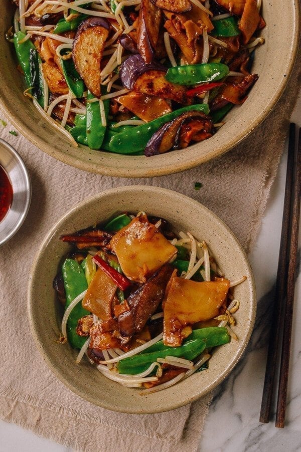 Vegetable Chow Fun, by geagle.miooashdv.tk