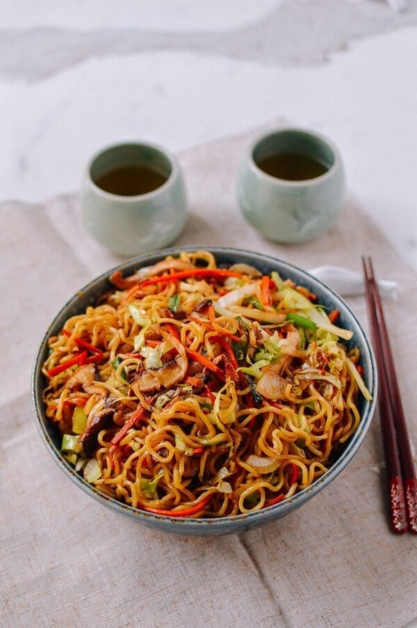 Bowl of Chicken Yakisoba, by geagle.miooashdv.tk