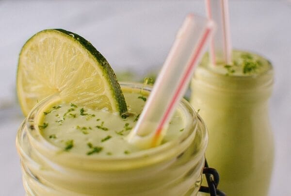 Avocado Smoothies with Boba, by geagle.miooashdv.tk