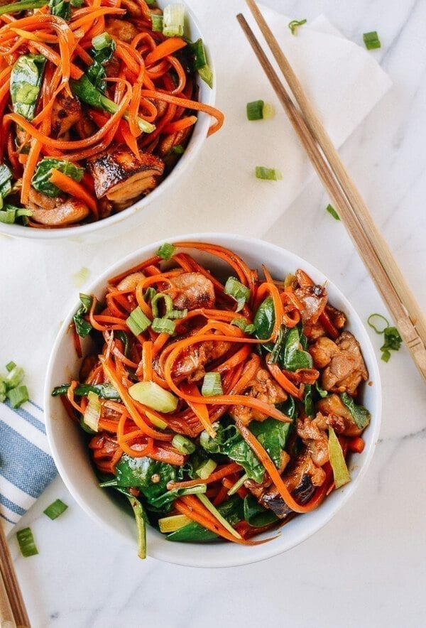 Stir-fried Carrot Noodles with Chicken, by geagle.miooashdv.tk