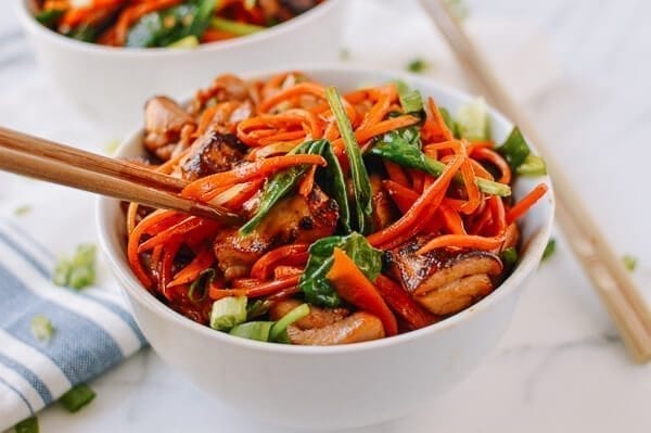 Stir-fried Carrot Noodles with Chicken, by geagle.miooashdv.tk