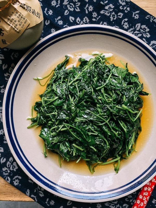 Sautéed Edible Clover (Chao Tou - 炒头), by geagle.miooashdv.tk