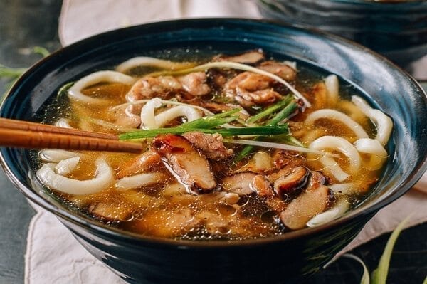 Udon Noodle Soup with Chicken & Mushrooms, by geagle.miooashdv.tk