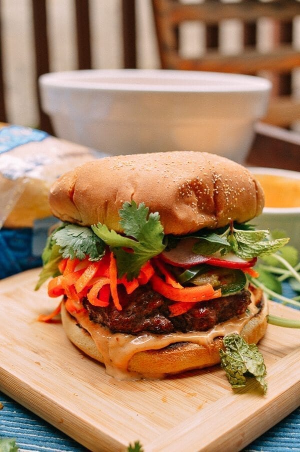 Banh Mi Burger, by geagle.miooashdv.tk