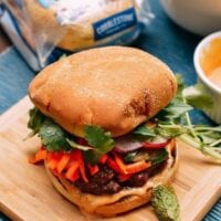 Banh Mi Burgers, by geagle.miooashdv.tk