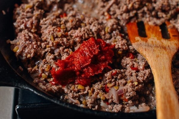 A Beef & Cheese Empanada Recipe: Baked OR Fried, by geagle.miooashdv.tk