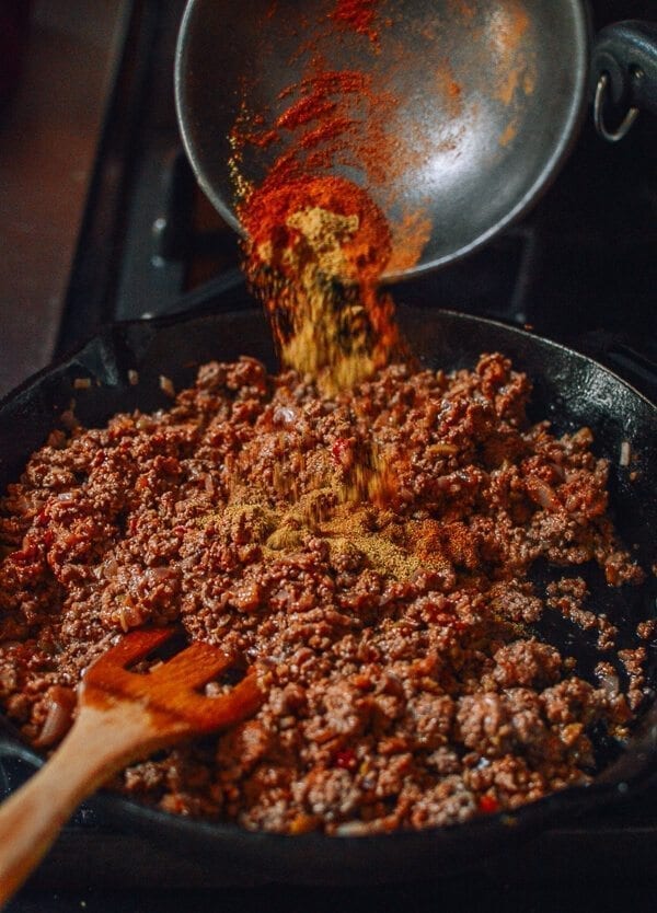 A Beef & Cheese Empanada Recipe: Baked OR Fried, by geagle.miooashdv.tk