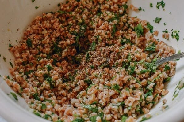 Farro Salad with Grilled Turkey, Lemon, Herbs & Feta, by geagle.miooashdv.tk