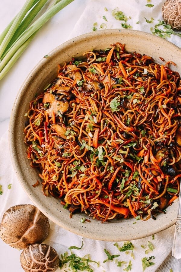 Caramelized Soy Sauce Noodles with Sweet Potato & Mushrooms, by geagle.miooashdv.tk