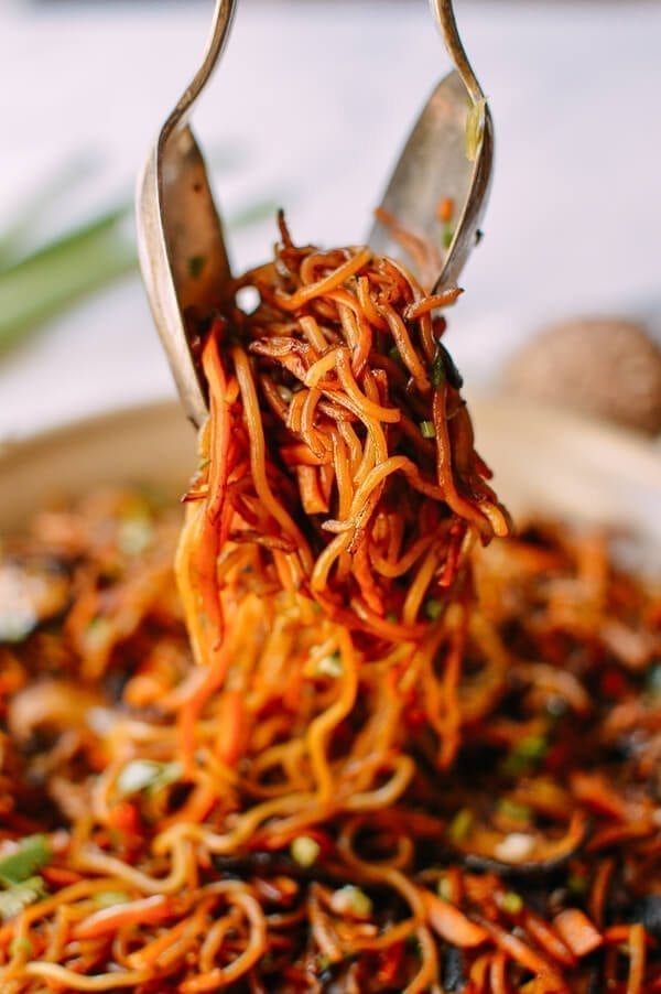 Caramelized Soy Sauce Noodles with Sweet Potato & Mushrooms, by geagle.miooashdv.tk