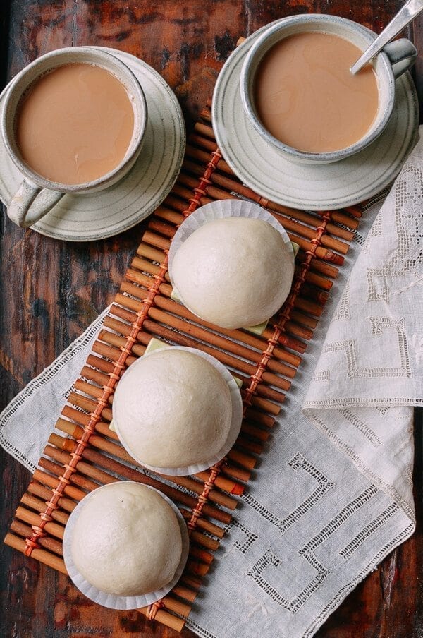 Cantonese Steamed Custard Buns (Nai Wong Bao), by geagle.miooashdv.tk
