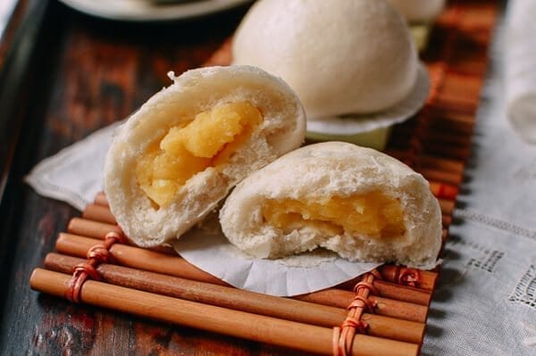 Cantonese Steamed Custard Buns (Nai Wong Bao), by geagle.miooashdv.tk
