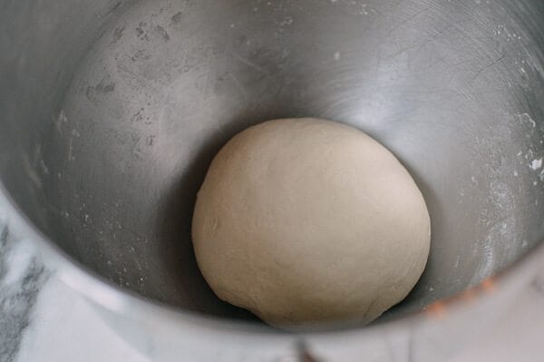 smooth dough ball in bowl for Cantonese Steamed Custard Buns (Nai Wong Bao), by geagle.miooashdv.tk