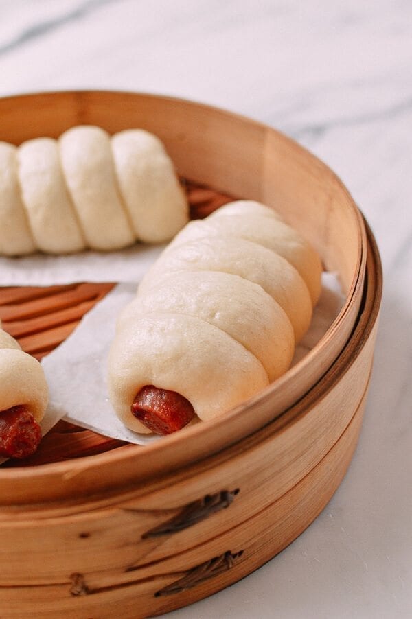 Chinese Sausage Buns (Lop Cheung Bao), by geagle.miooashdv.tk