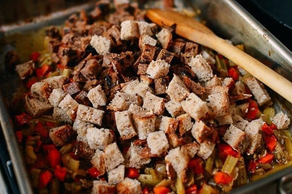 Herb Roasted Turkey Breast with Stovetop Stuffing, by geagle.miooashdv.tk