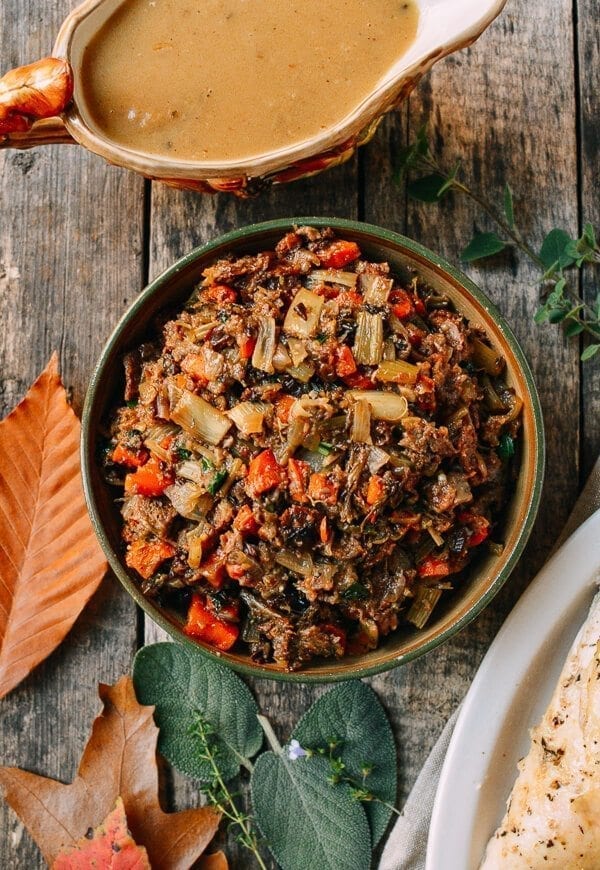 Herb Roasted Turkey Breast with Stovetop Stuffing, by geagle.miooashdv.tk