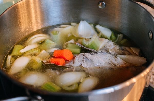 A 2-Part Recipe: Roast Chicken & Stock, by geagle.miooashdv.tk