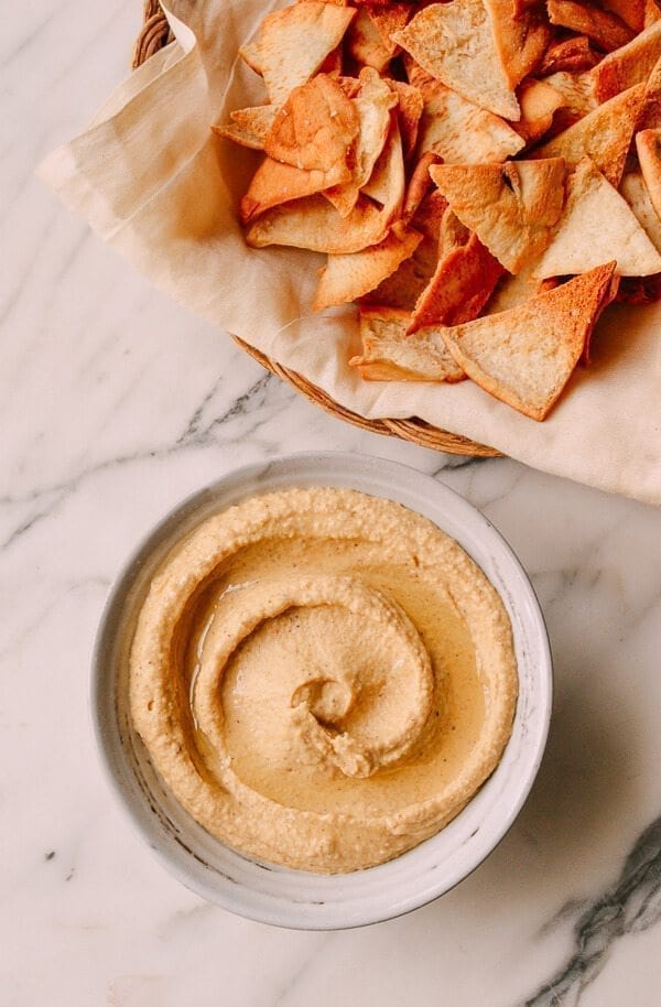 Pita Chips & Hummus, by geagle.miooashdv.tk
