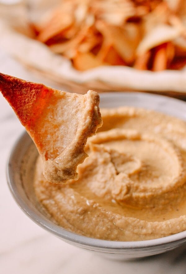 Pita Chips & Hummus, by geagle.miooashdv.tk