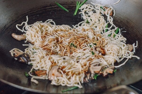 Long Life Noodles, by geagle.miooashdv.tk