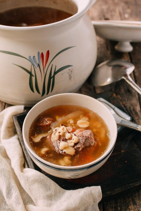 Traditional Chinese Soup - Ching Po Leung Cantonese Herb Pork Bone Soup, by geagle.miooashdv.tk
