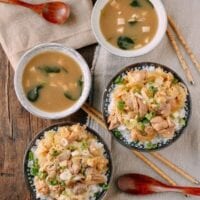 Oyakodon (Japanese Chicken & Egg Rice Bowls), by geagle.miooashdv.tk