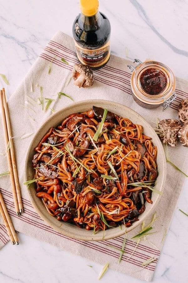 Soy Sauce Braised Wild Mushroom Noodles, by geagle.miooashdv.tk