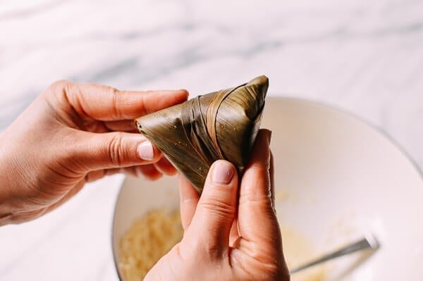 Jianshui Zong (Alkaline Rice Dumplings - 碱水粽), by geagle.miooashdv.tk
