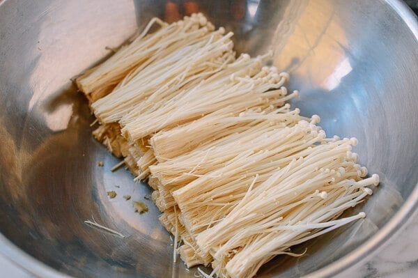 Enoki Mushrooms with Garlic & Scallion Sauce, by geagle.miooashdv.tk