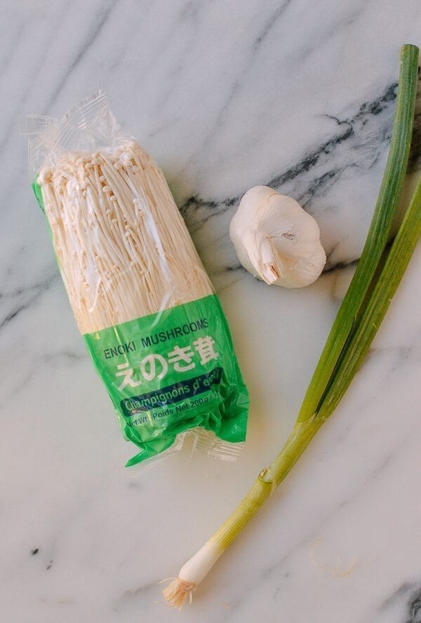Enoki Mushrooms with Garlic & Scallion Sauce, by geagle.miooashdv.tk