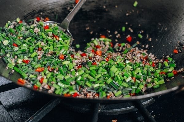 Garlic Chives with Pork, by geagle.miooashdv.tk