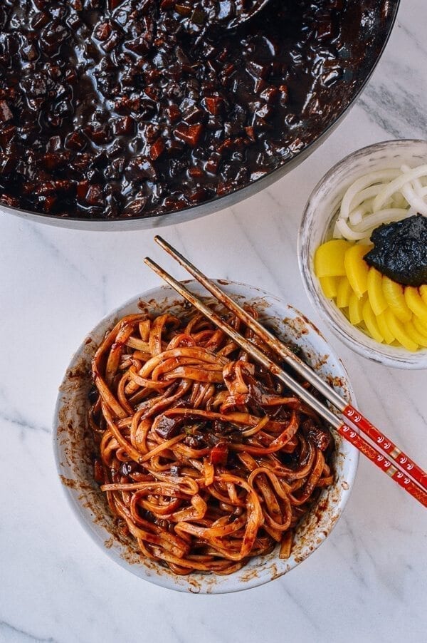 Korean Black Bean Noodles (Jajangmyeon), by geagle.miooashdv.tk