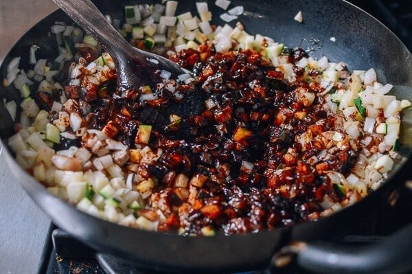 Korean Black Bean Noodles (Jajangmyeon), by geagle.miooashdv.tk