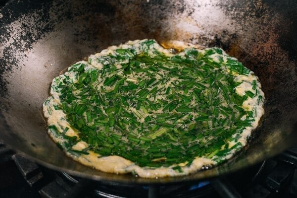 Chinese Chives & Eggs Stir Fry, by geagle.miooashdv.tk