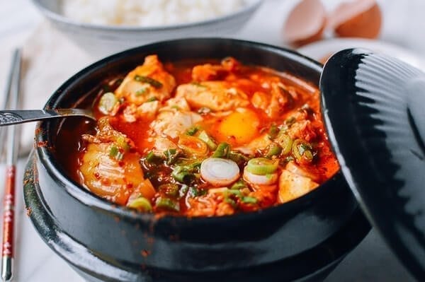 Soondubu Jigae (Korean Soft Tofu Stew), by geagle.miooashdv.tk