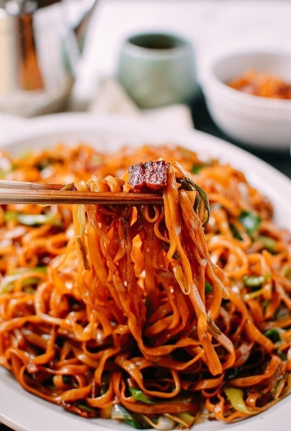 Bacon & Scallion Egg Noodle Stir-fry, by geagle.miooashdv.tk