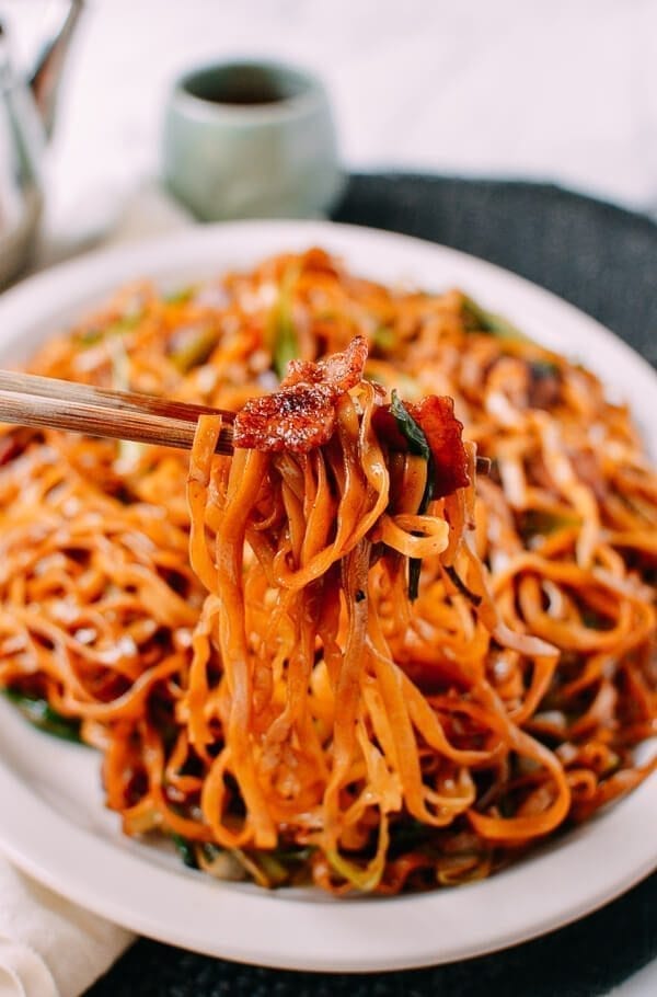 Bacon & Scallion Egg Noodle Stir-fry, by geagle.miooashdv.tk