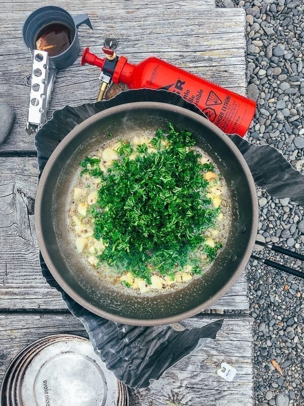 Camping Meals & The Art of Cooking Outside, by geagle.miooashdv.tk